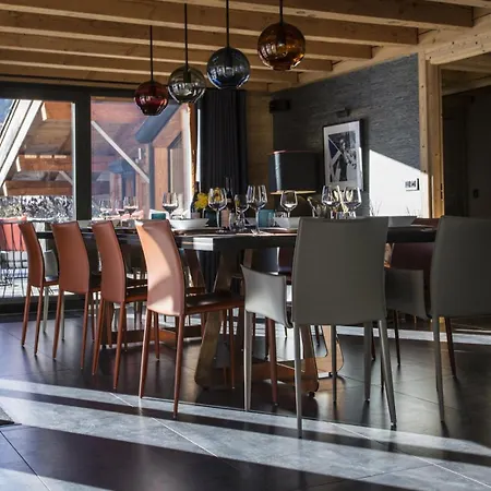 Tranquility Private Chalet Escape In Grindelwald Берн